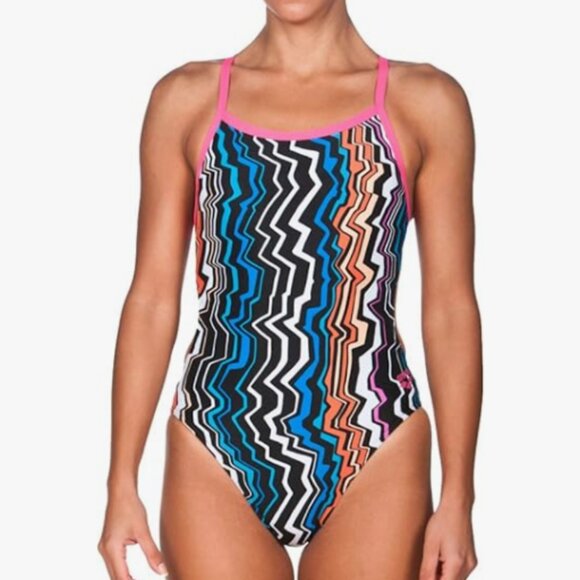 Arena Zig Zag Challenge Back One Piece Training Swimsuit Size 32 NWT - Picture 1 of 11